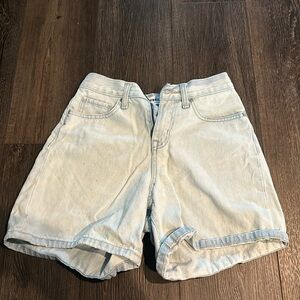 Baggy high rise jeans